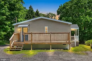 305 Pennsylvania Ave, Shenandoah, PA 17976 - Photo 5