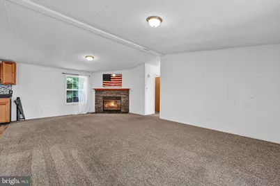 305 Pennsylvania Avenue, Shenandoah, PA 17976 - Photo 9