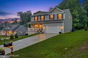 24 Cedar Crk Dr, Ashland, PA 17921 - Photo 1
