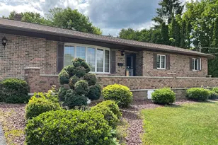 320 S 3rd St, Frackville, PA 17931 - Photo 1