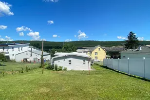 206 W Early Ave, Coaldale, PA 18218 - Photo 1
