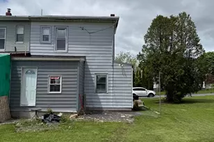328 E Oak St, Frackville, PA 17931 - Photo 49