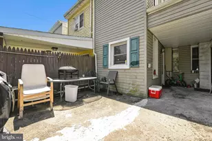 411 E Mifflin St, Orwigsburg, PA 17961 - Photo 21