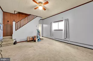 230 S Middle St, Frackville, PA 17931 - Photo 7