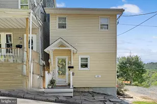 22 E Penn St, Schuylkill Haven, PA 17972 - Photo 33