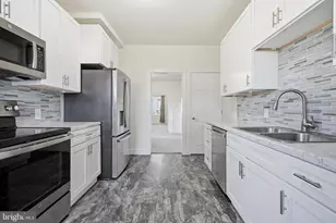 32 Clay St, New Philadelphia, PA 17959 - Photo 17