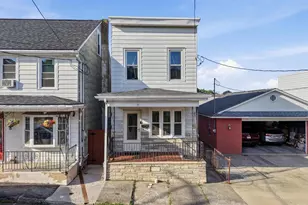 32 Clay St, New Philadelphia, PA 17959 - Photo 1