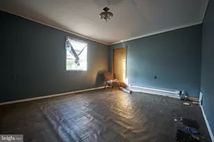255 Peacock St, Pottsville, PA 17901 - Photo 29