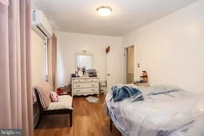 300 S 2nd Street, Saint Clair, PA 17970 - Photo 13