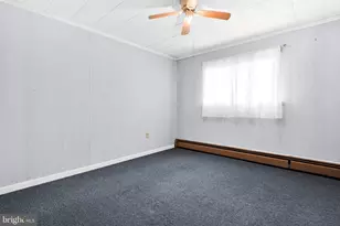5 Walnut St, Tremont, PA 17981 - Photo 19