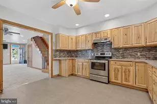 43 E Phillips St, Coaldale, PA 18218 - Photo 13