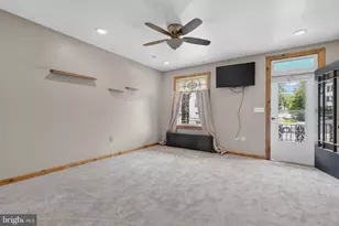 43 E Phillips St, Coaldale, PA 18218 - Photo 9