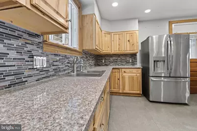 43 E Phillips Street, Coaldale, PA 18218 - Photo 15