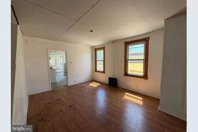 230 W Early Avenue, Coaldale, PA 18218 - Photo 29