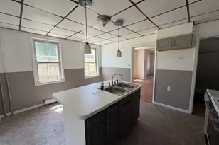 230 W Early Ave, Coaldale, PA 18218 - Photo 21