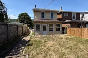 230 W Early Ave, Coaldale, PA 18218 - Photo 11