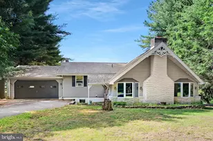 1839 Crazy Horse Dr, Auburn, PA 17922 - Photo 3