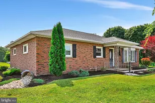 310 S Good Spring Rd, Hegins, PA 17938 - Photo 9