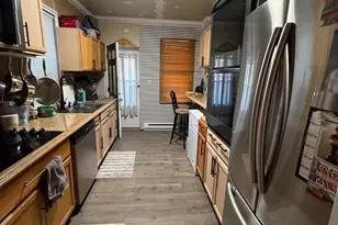 112 W Penn St, Shenandoah, PA 17976 - Photo 9