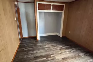 215 N Jardin St, Shenandoah, PA 17976 - Photo 15