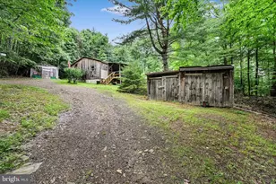 100 Lighthouse Ln, Pine Grove, PA 17963 - Photo 3