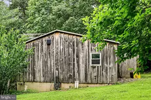 100 Lighthouse Ln, Pine Grove, PA 17963 - Photo 29