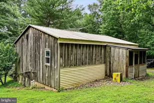 100 Lighthouse Ln, Pine Grove, PA 17963 - Photo 31
