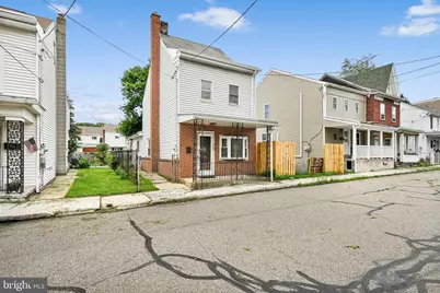 212 N Nichols Street, Saint Clair, PA 17970 - Photo 3