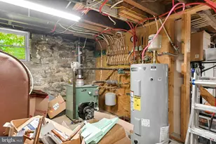 305 W Center St, Tremont, PA 17981 - Photo 25