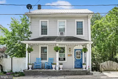 305 W Center Street, Tremont, PA 17981 - Photo 1