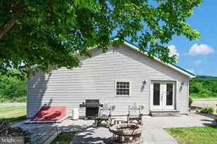 3216 Sweet Arrow Lake Rd, Pine Grove, PA 17963 - Photo 43