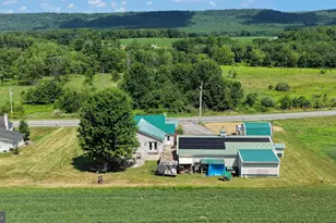 3216 Sweet Arrow Lake Rd, Pine Grove, PA 17963 - Photo 5