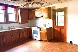 457 Nichols St, Pottsville, PA 17901 - Photo 7