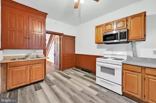 308 N 3rd St, Minersville, PA 17954 - Photo 13