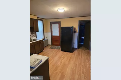 142 Arnot Street, Saint Clair, PA 17970 - Photo 3