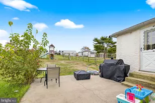 212 Pine St, New Philadelphia, PA 17959 - Photo 33