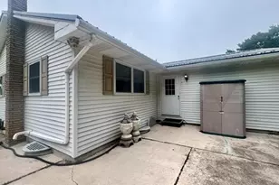 530 W Nicholas St, Frackville, PA 17931 - Photo 15
