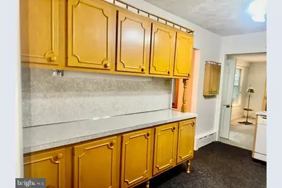 530 W Nicholas Street, Frackville, PA 17931 - Photo 27