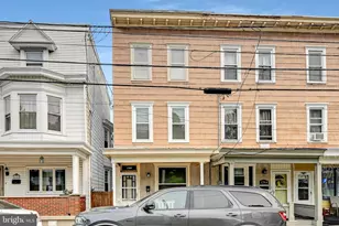 1746 W Norwegian St, Pottsville, PA 17901 - Photo 3