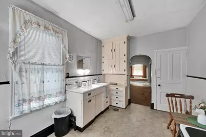 1746 W Norwegian Street, Pottsville, PA 17901 - Photo 13