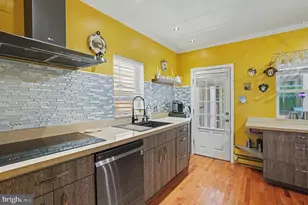 214 N Jardin St, Shenandoah, PA 17976 - Photo 3