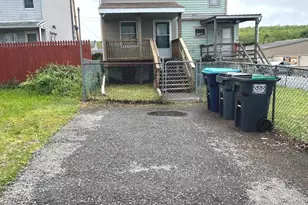 531 W Howard St, Frackville, PA 17931 - Photo 17