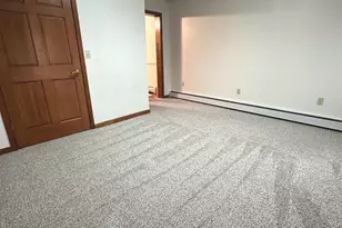531 W Howard St, Frackville, PA 17931 - Photo 9