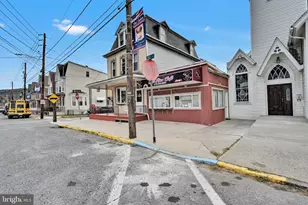 219 Pike St, Port Carbon, PA 17965 - Photo 1