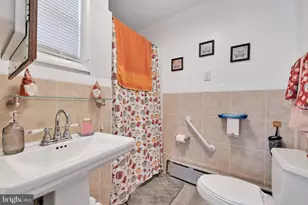 219 Pike St, Port Carbon, PA 17965 - Photo 15