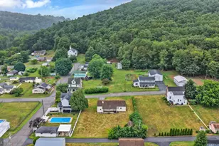 206 Tyson St, New Ringgold, PA 17960 - Photo 5