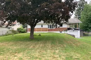 424 Minersville St, Seltzer, PA 17974 - Photo 7