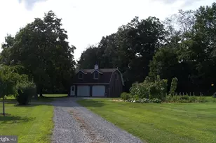 121 Berry Rd, Andreas, PA 18211 - Photo 5
