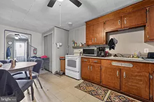 6 Cherry St, Tamaqua, PA 18252 - Photo 3