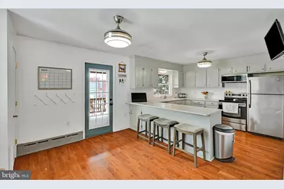 228 E Tammany Street, Orwigsburg, PA 17961 - Photo 5